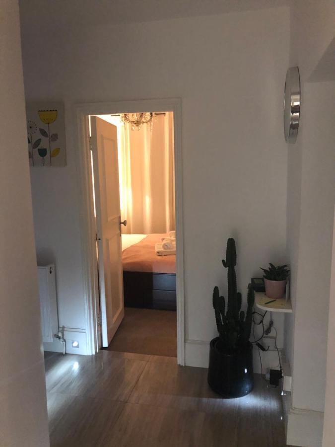 2 Bedroom Apartment Close To Camden Town London Kültér fotó